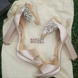 Badgley Mischka size 7 Shoes. I wore only once!